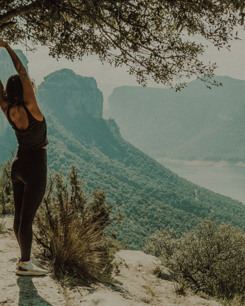 Miért tökéletes választás egy jógaelvonulás az egyedül utazóknak?